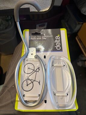 Delta Silver Bike Wall Mount Rack with Gray Padded Hook